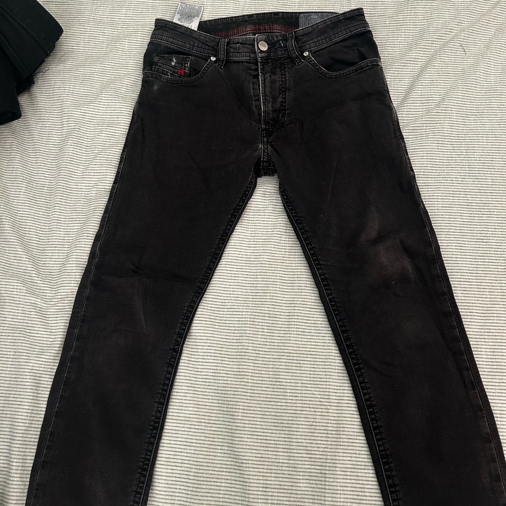 Men's Black Relaxed Fit Jeans